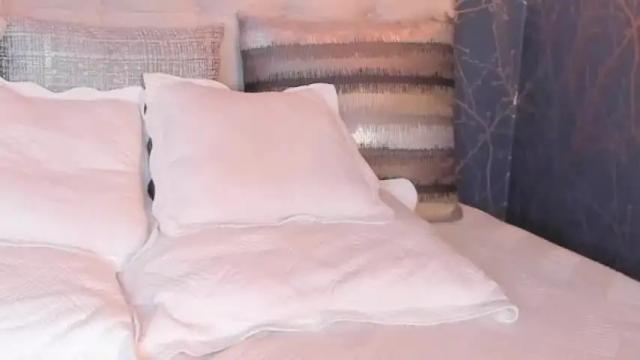 Thumbnail 2, miakozlov_'s Stream at Chaturbate, 19 months ago