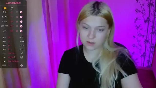 Thumbnail 1, mialovelyblonde's Stream at Chaturbate, 19 months ago