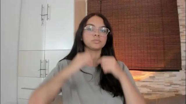 Thumbnail 1, mialuxx's Stream at Chaturbate, 2 months ago