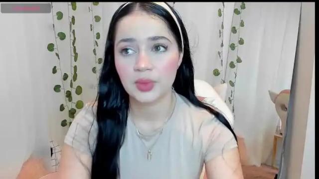 Image 3 of miamaiha Stream on Chaturbate on 2 months ago