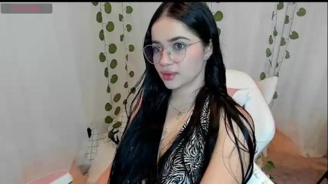 Image 8 of miamaiha Stream on Chaturbate on 2 months ago