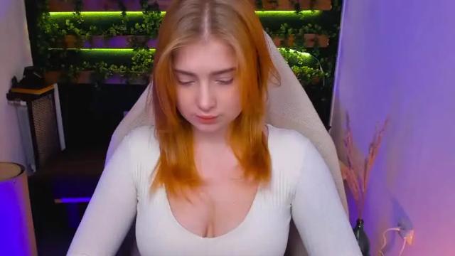 Image 3 of miamerryess Stream on Chaturbate on 22 months ago