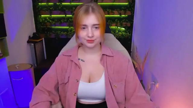 Image 8 of miamerryess Stream on Chaturbate on 19 months ago