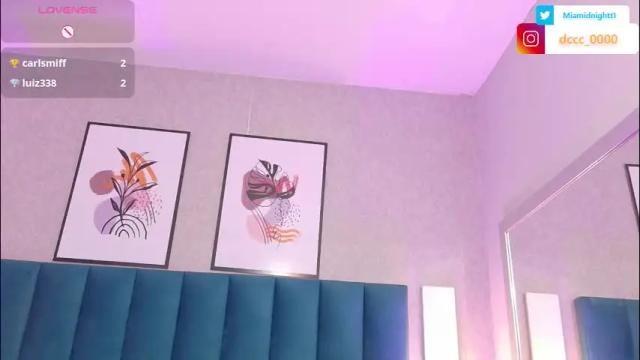 Image 4 of miamidnight1 Stream on Chaturbate on 21 days ago