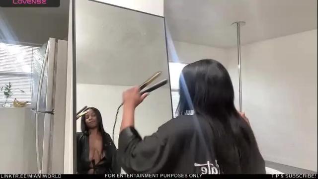 Image 8 of miamiworld Stream on Chaturbate on 5 months ago