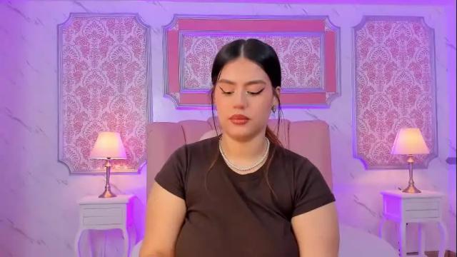Image 10 of miamontoya Stream on Chaturbate on 1 month ago