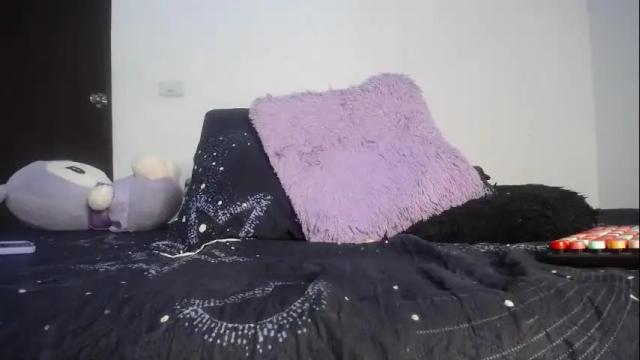 Image 12 of miamoon_ Stream on Chaturbate on 1 month ago