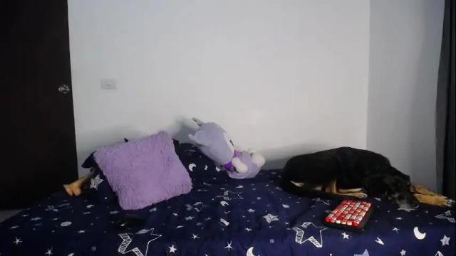 Image 10 of miamoon_ Stream on Chaturbate on 29 days ago