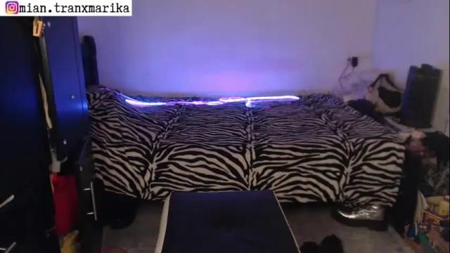 Image 4 of miancuntydoll Stream on Chaturbate on 13 days ago
