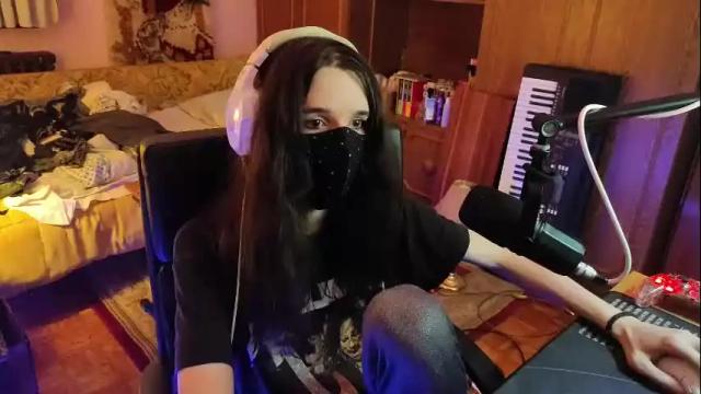 Image 10 of miaowhowl Stream on Chaturbate on 3 months ago