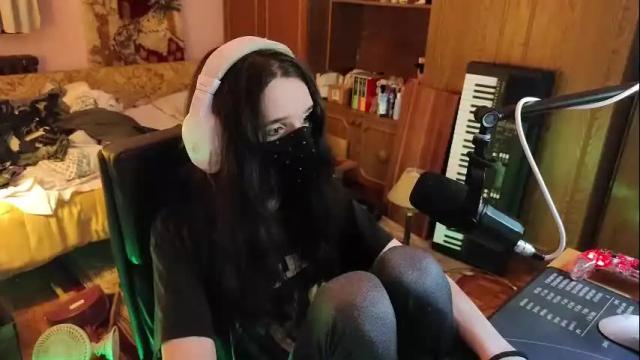 Image 6 of miaowhowl Stream on Chaturbate on 3 months ago
