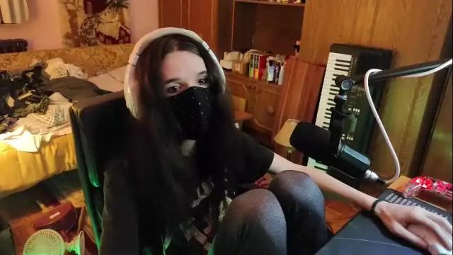 Image 7 of miaowhowl Stream on Chaturbate on 3 months ago