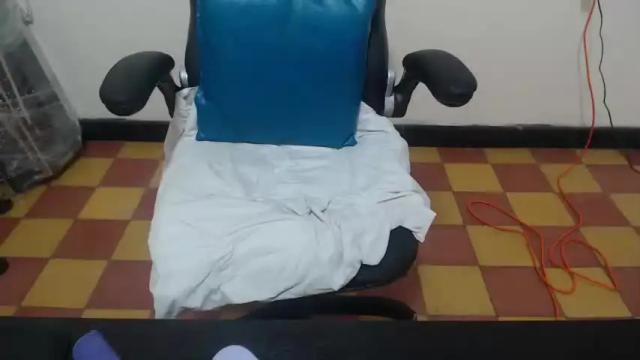 Image 10 of miaplayhot Stream on Chaturbate on 14 months ago