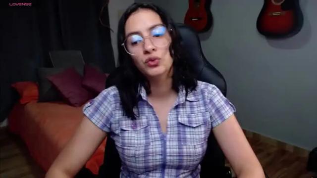 Thumbnail 1, miaportman's Stream at Chaturbate, 21 months ago