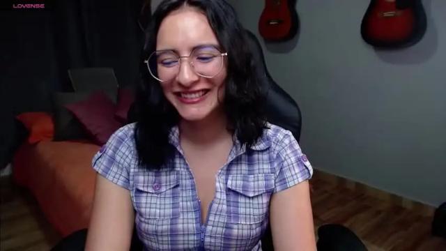 Image 8 of miaportman Stream on Chaturbate on 21 months ago