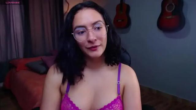 Thumbnail 1, miaportman's Stream at Chaturbate, 21 months ago