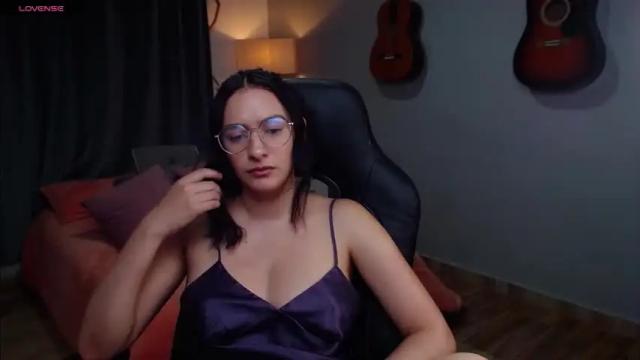 Thumbnail 3, miaportman's Stream at Chaturbate, 21 months ago