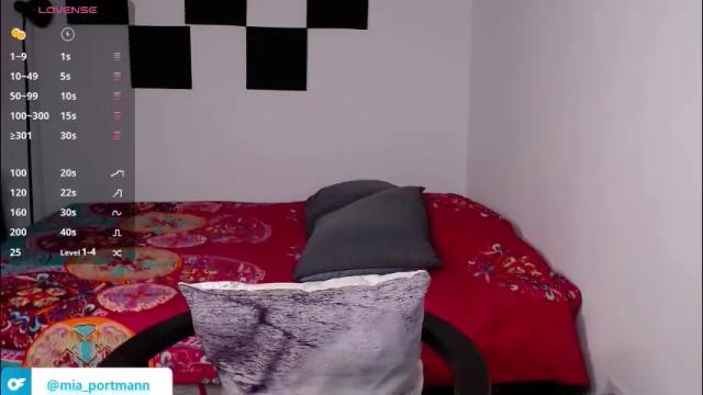 Thumbnail 1, miaportman's Stream at Chaturbate, 5 months ago