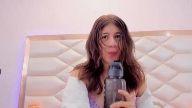 Image 6 of miaqueen021 Stream on Chaturbate on 1 month ago