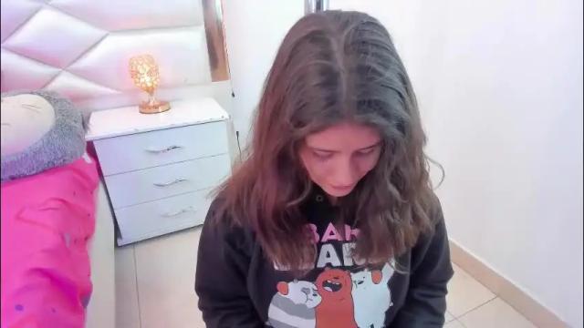 Image 3 of miaqueen021 Stream on Chaturbate on 1 month ago