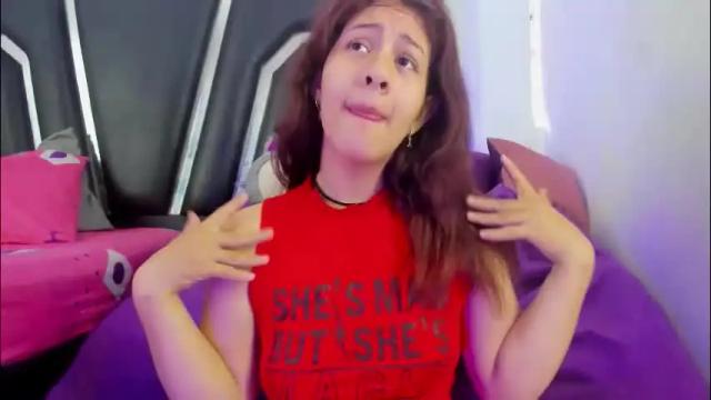 Image 8 of miaqueen021 Stream on Chaturbate on 2 months ago