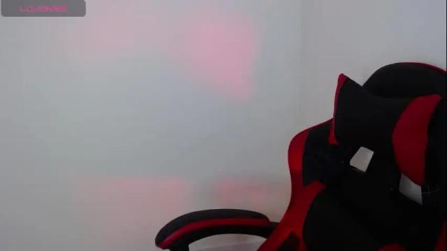 Image 7 of miarobinn_ Stream on Chaturbate on 1 month ago