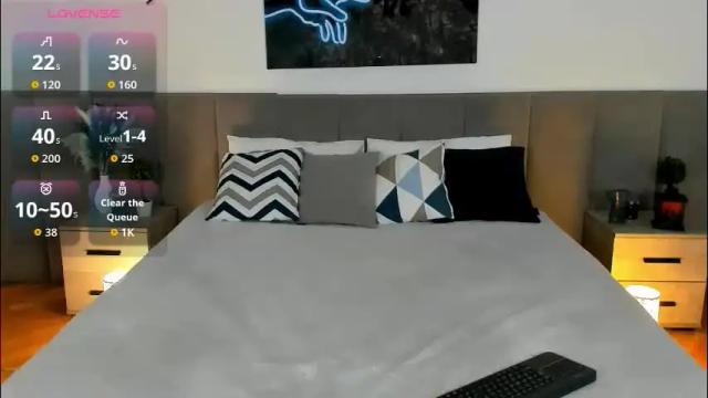 Image 11 of miarommano Stream on Chaturbate on 24 days ago