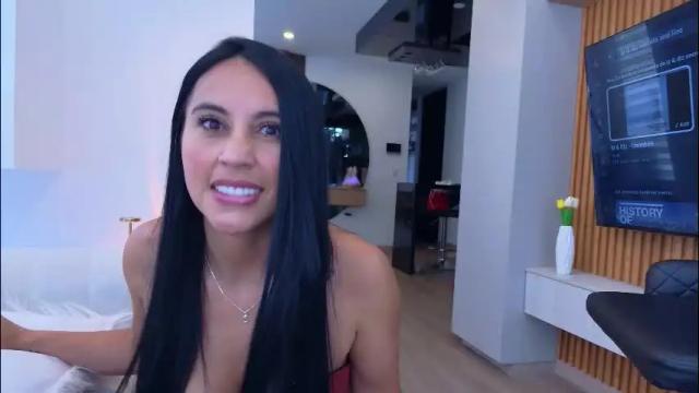 Image 3 of miarouss3 Stream on Chaturbate on 2 months ago