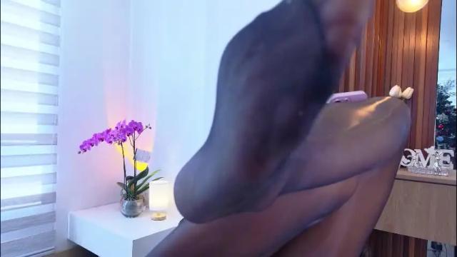 Image 10 of miarouss3 Stream on Chaturbate on 11 days ago