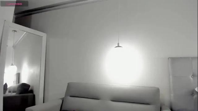 Image 7 of miasalaz Stream on Chaturbate on 1 month ago