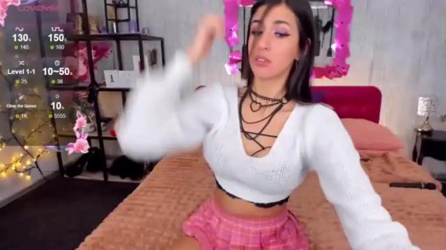 Image 2 of miasilk Stream on Chaturbate on 13 months ago