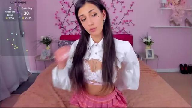 Image 3 of miasilk Stream on Chaturbate on 24 days ago