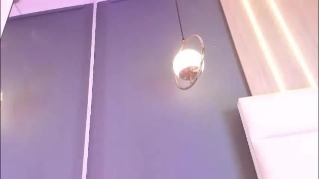 Image 6 of miasphencer Stream on Chaturbate on 2 months ago