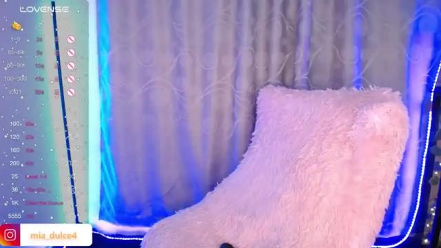 Image 12 of miasweet4 Stream on Chaturbate on 14 months ago