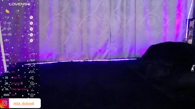 Image 12 of miasweet4 Stream on Chaturbate on 14 months ago