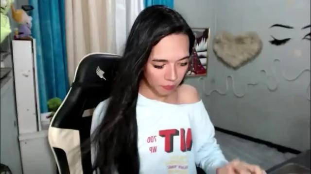 Image 3 of miatrixs Stream on Chaturbate on 1 month ago