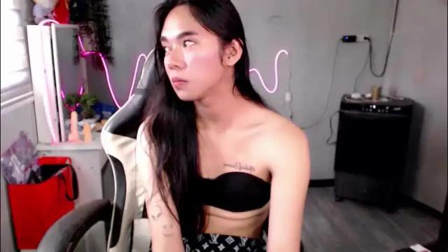 Image 10 of miatrixs Stream on Chaturbate on 11 days ago