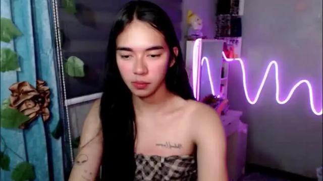 Image 8 of miatrixs Stream on Chaturbate on 21 hours ago