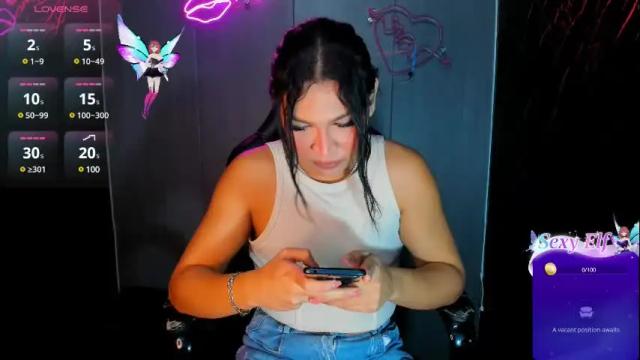 Image 7 of miavalentinaaa Stream on Chaturbate on 1 month ago