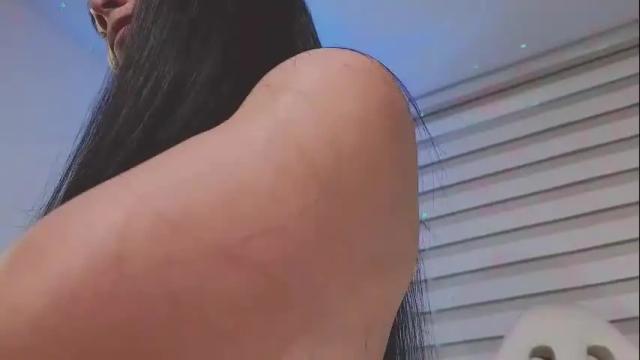 Image 2 of miavero Stream on Chaturbate on 20 days ago
