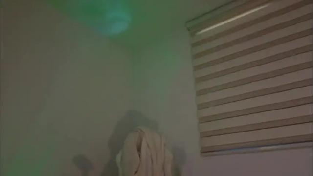 Image 2 of miavero Stream on Chaturbate on 1 month ago