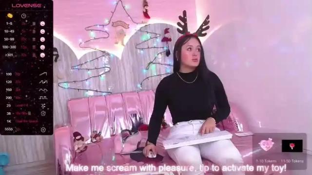 Image 11 of miavibes_t Stream on Chaturbate on 18 months ago