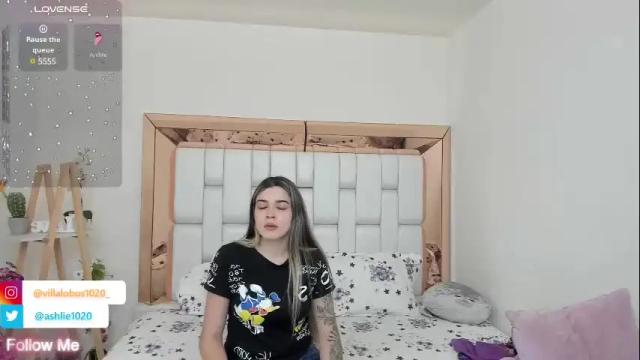 Image 2 of miavillalobos_ Stream on Chaturbate on 1 month ago