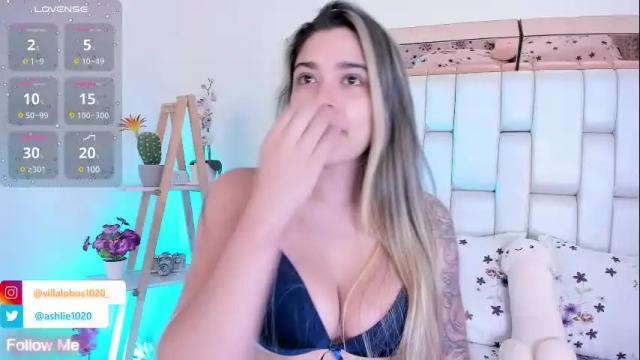 Image 4 of miavillalobos_ Stream on Chaturbate on 1 month ago