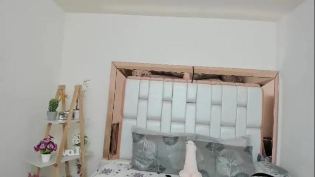 Image 3 of miavillalobos_ Stream on Chaturbate on 14 days ago