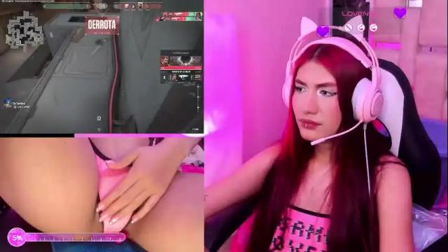 Image 10 of miavoss_ Stream on Chaturbate on 11 days ago