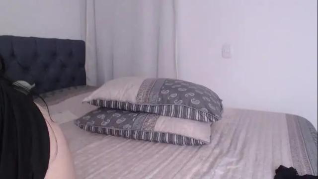Image 11 of miawilson_1 Stream on Chaturbate on 2 months ago