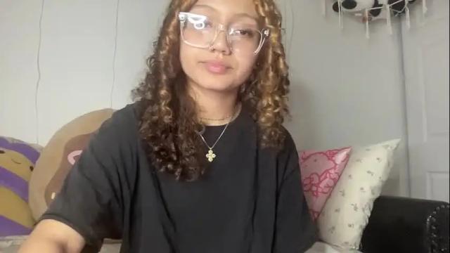 Image 12 of miaxrain Stream on Chaturbate on 4 months ago