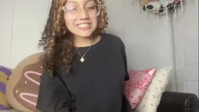 Image 4 of miaxrain Stream on Chaturbate on 4 months ago