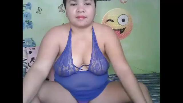 Image 3 of mica_liciousxxx11 Stream on Chaturbate on 15 months ago